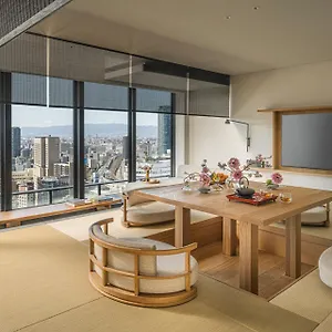 ***** ホテル Four Seasons 日本